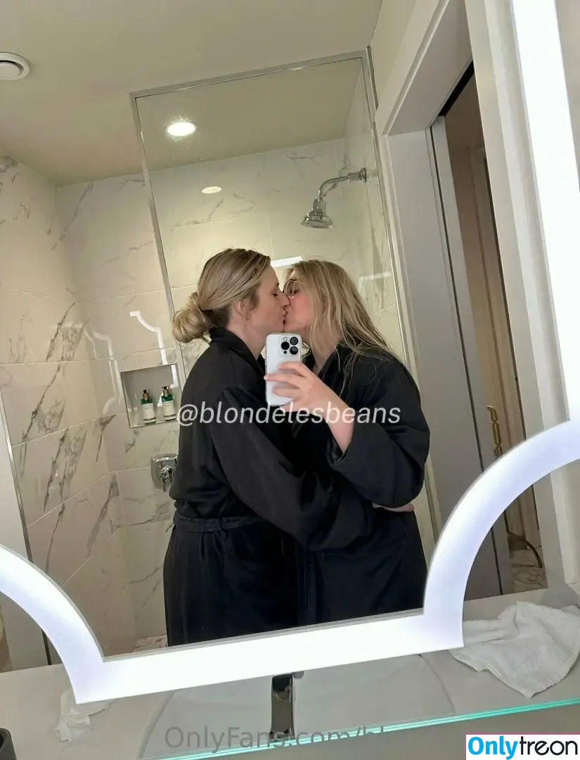 blondelesbeans nude photo #0026 (blondelesbeans)