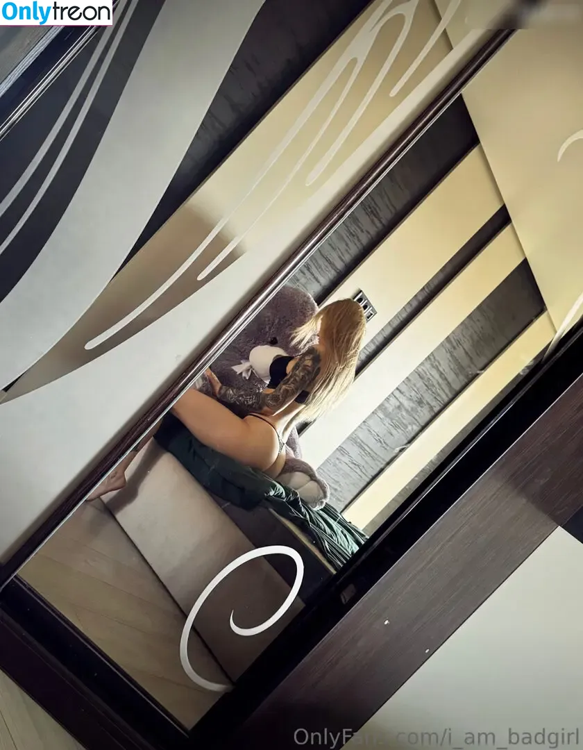 blondi.barbie голая photo #0002 (blondi.barbiee / i_am_badgirl)