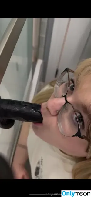 blondi3sbbw / bbw.blondie фото голая #0001