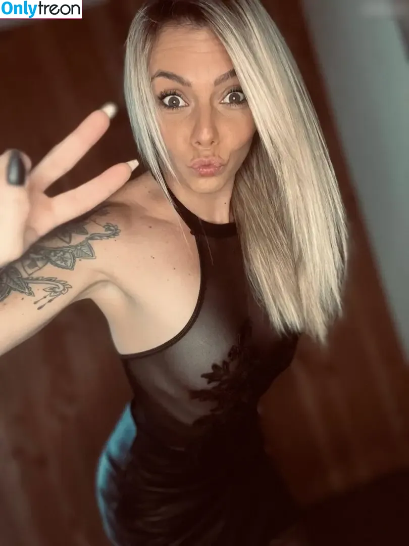 Blondie_inked777 голая photo #0006 (Blondie_inked777)