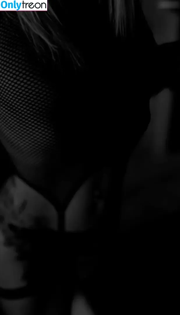 Blondie_inked777 голая photo #0036 (Blondie_inked777)