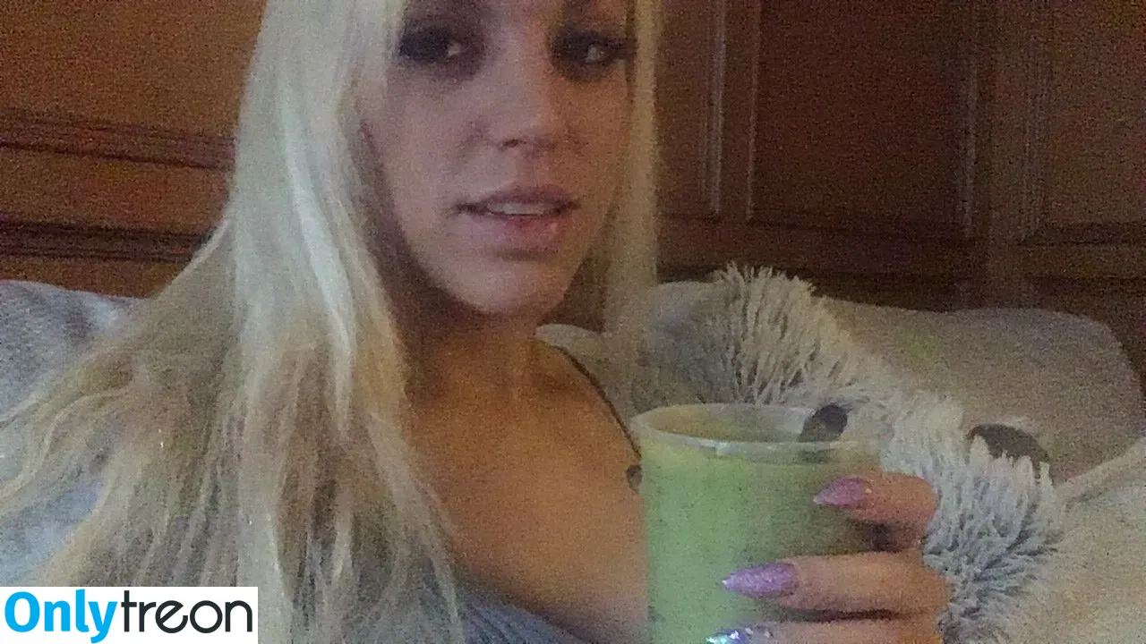 blondie_oficial nude photo #0046 (blondie_oficial)