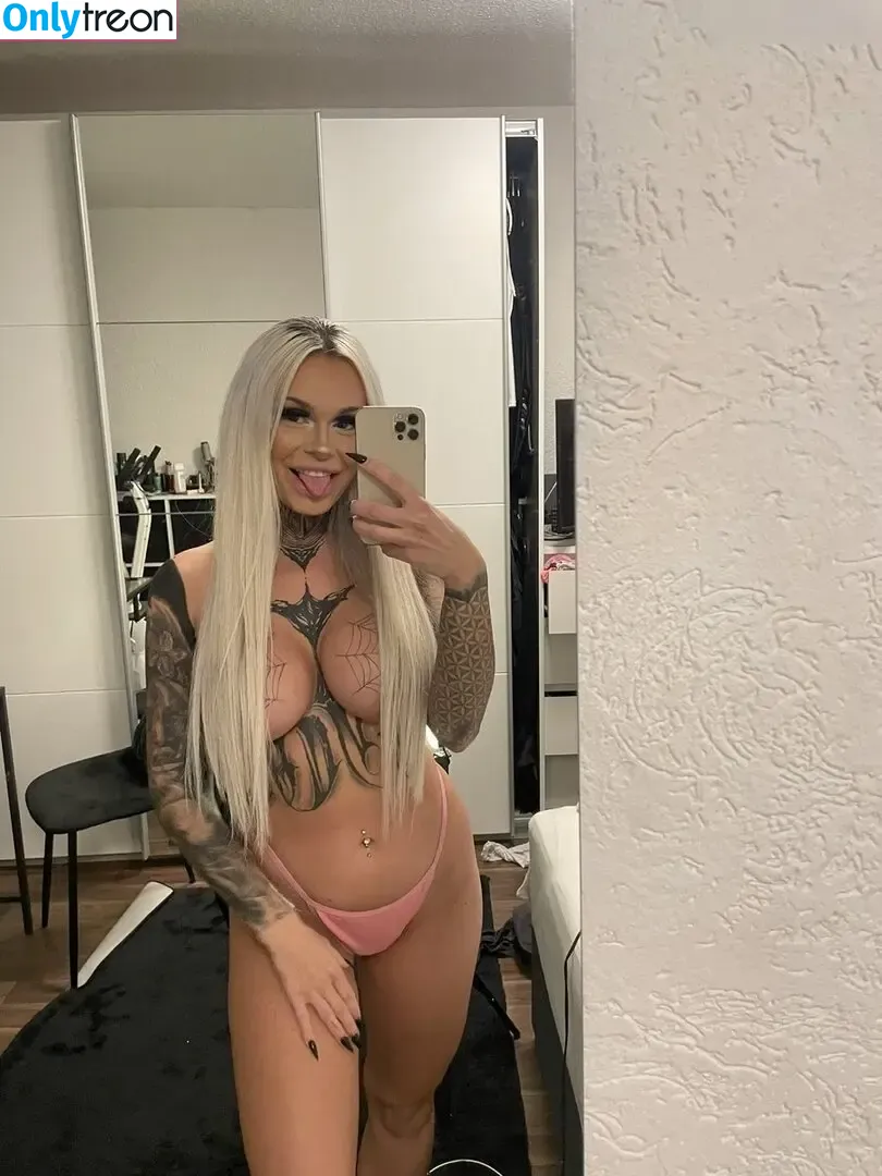 blondiebombbarbs/Badbarbiet голая photo #0006 (blondiebombbarbs)