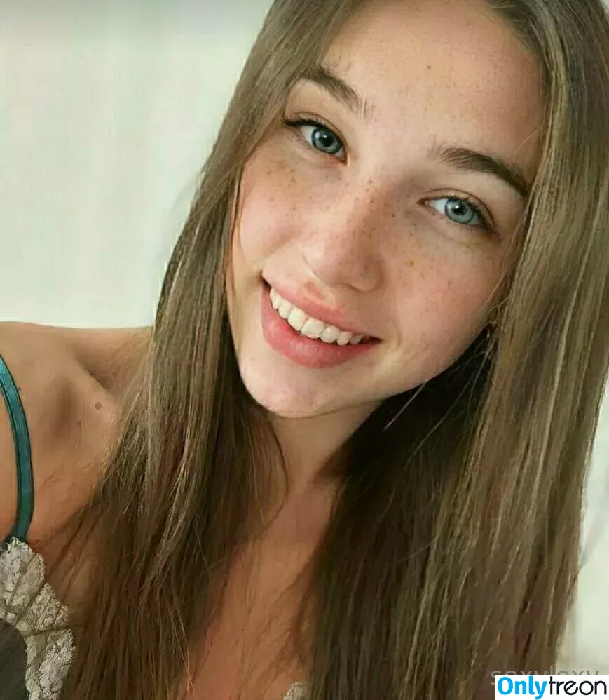 blondiesasha голая photo #0027 (blondiesasha)