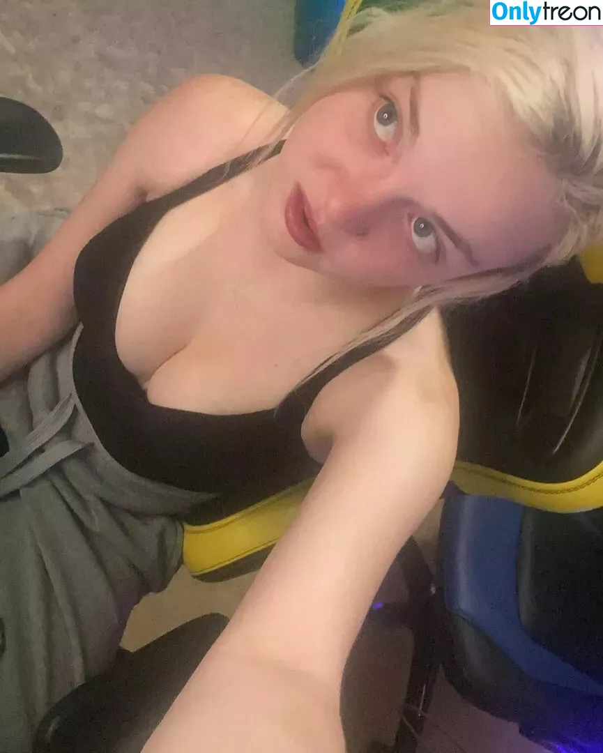 Blondiewondie голая photo #0081 (Blondiewondie1)