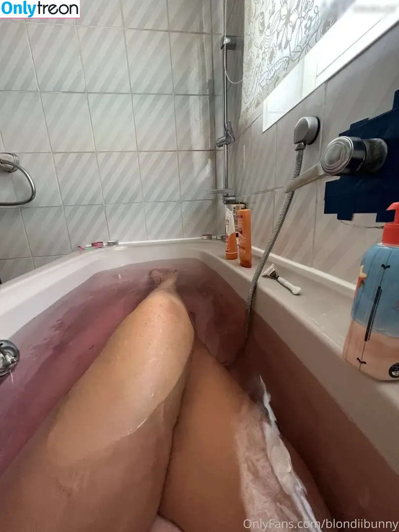 Blondiihell голая photo #0189 (Blondiihell)