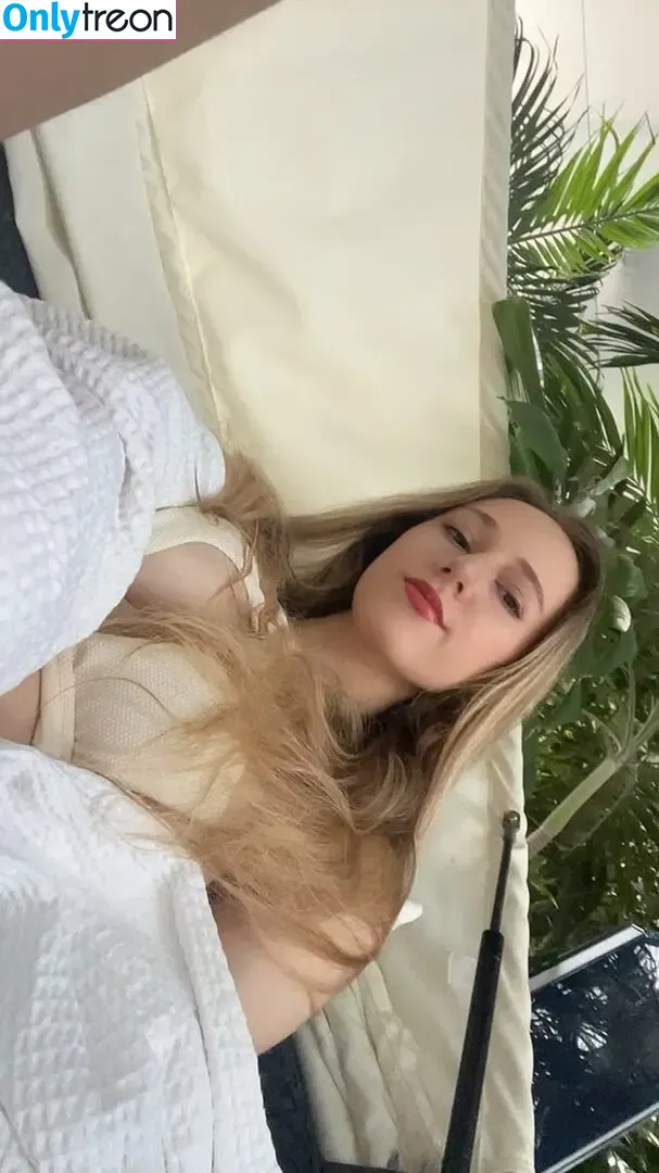 Blondyriss голая photo #0001 (blondyiscrazy)