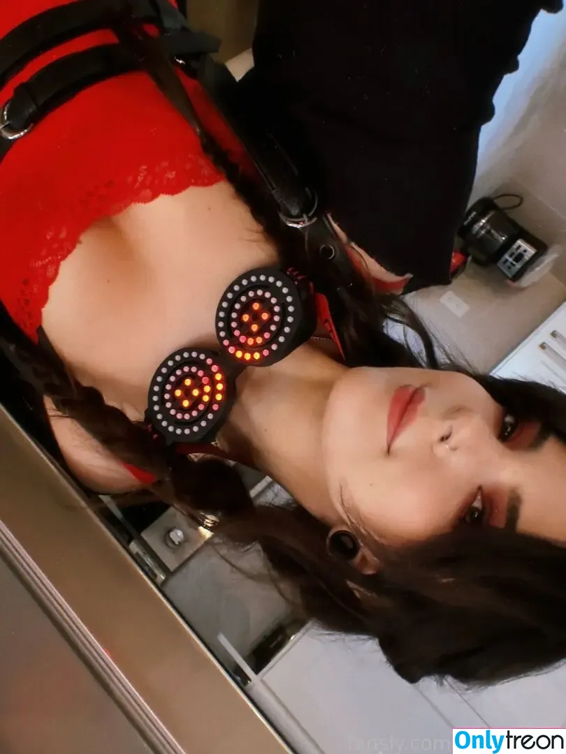Bloodraven голая photo #0183 (bldrvn / blood.raven / bloodravencosplay)