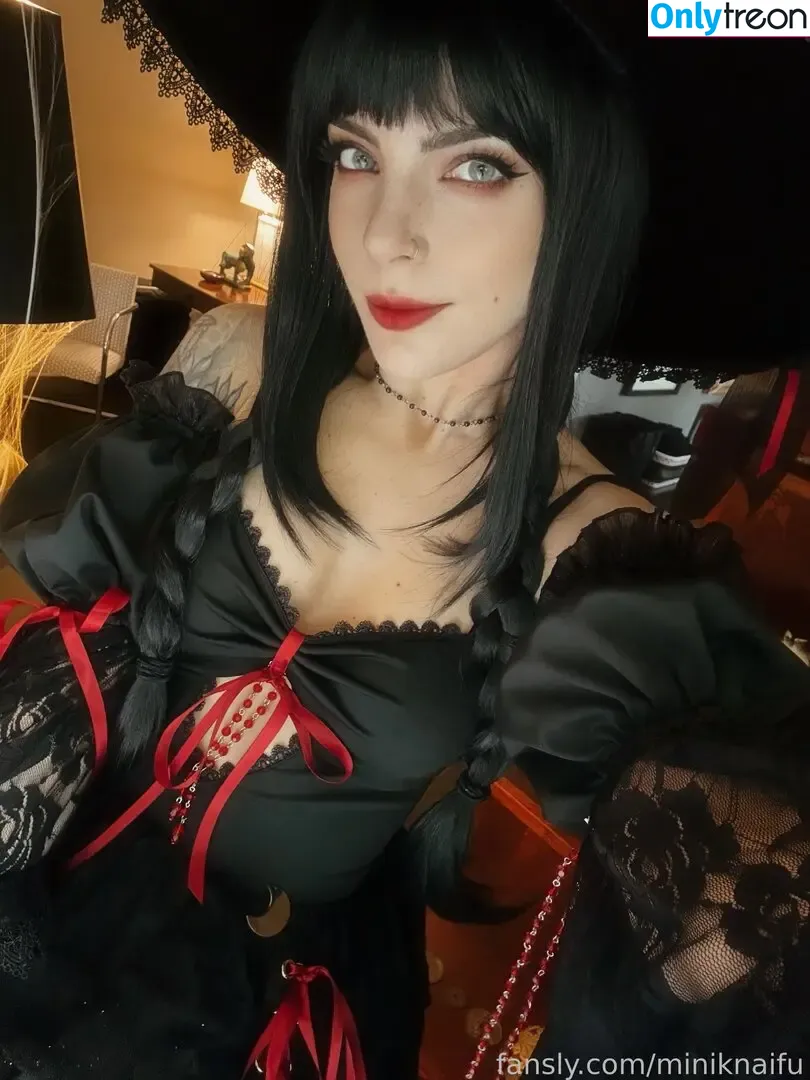 Bloodraven nude photo #0193 (blood.raven / bloodravencosplay)