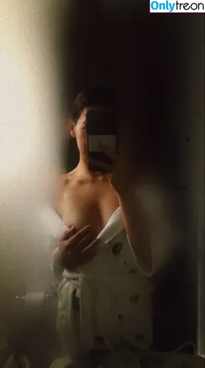 Blooming_Bella / ur_favouritebelle nude photo #0006