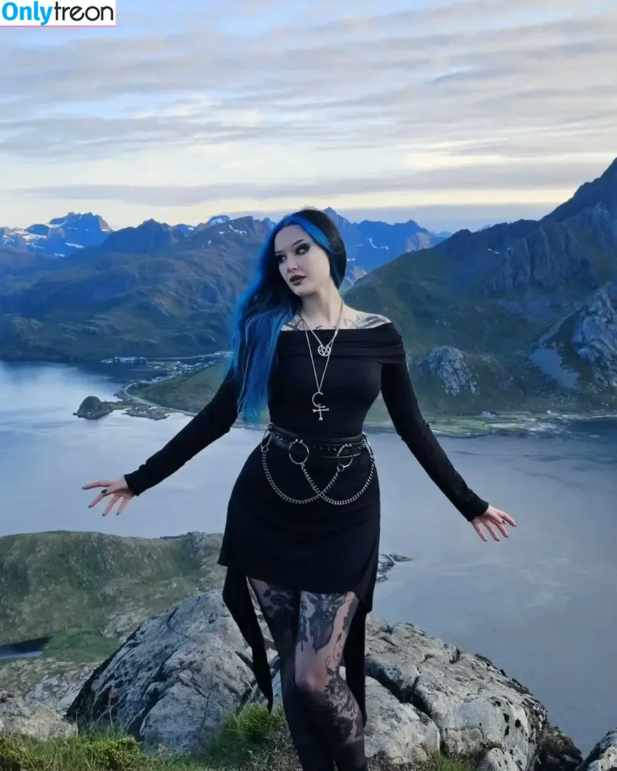 BlueAstrid голая photo #0294 (bluexastrid)