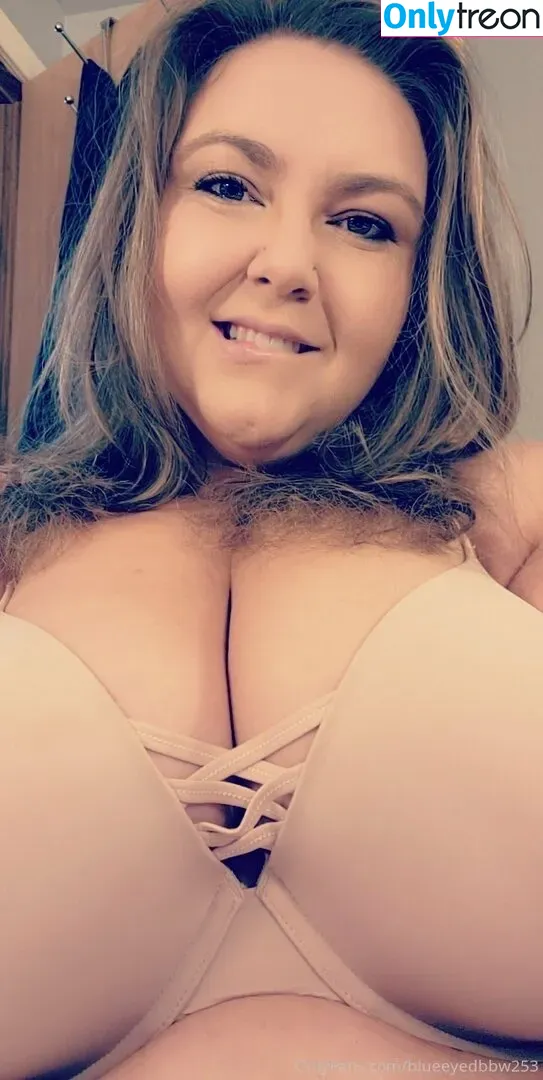 blueeyedbbw253 nude photo #0004 (blueeyedbbw253)