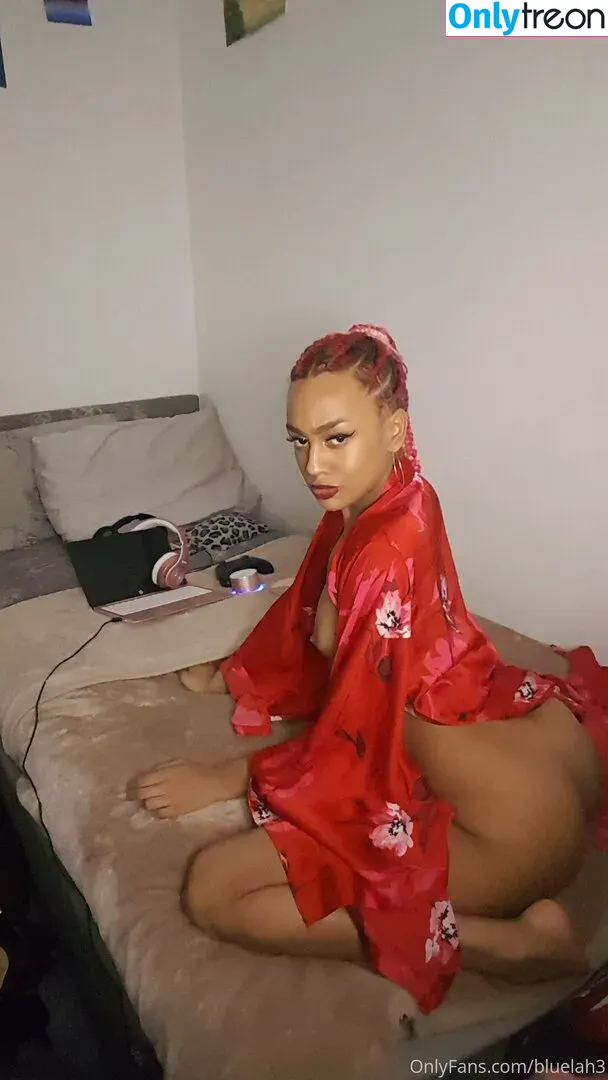 bluelah3 nude photo #0065 (bluelahs)