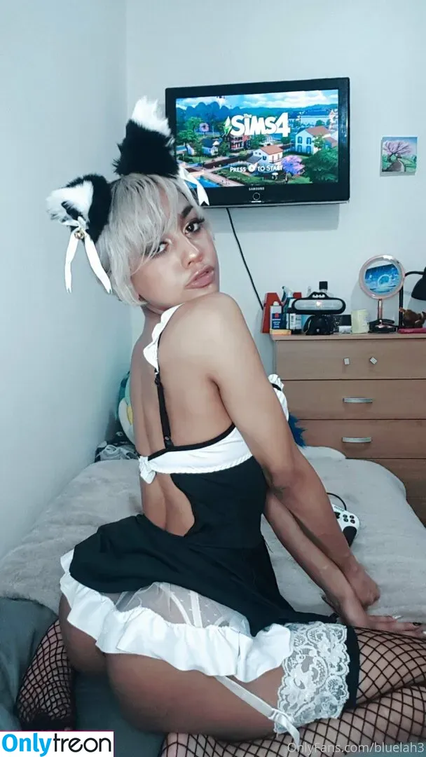 bluelah3 голая photo #0383 (bluelahs)