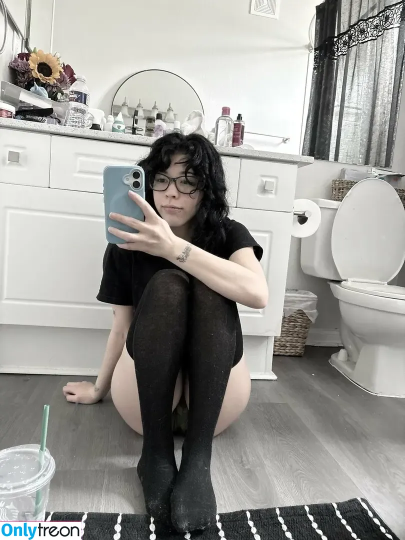 blushymallow nude photo #0235 (blushy.mallow / pastelblushy)