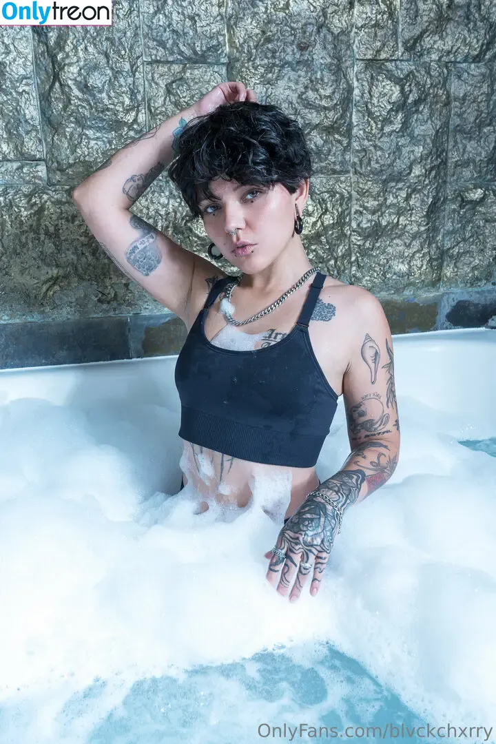 blvckchxrry nude photo #0161 (blvckchxrry)