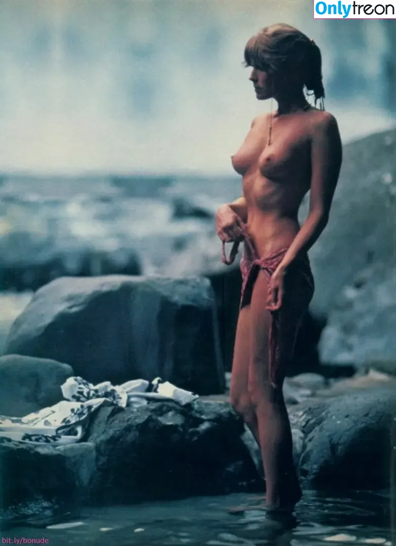 Bo Derek nude photo #0123 (boderek / reallyboderek)