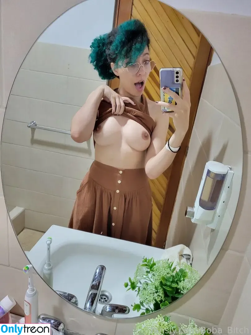 Boba Bitch голая photo #0012 (bobateabitxh / tallybobabitch)