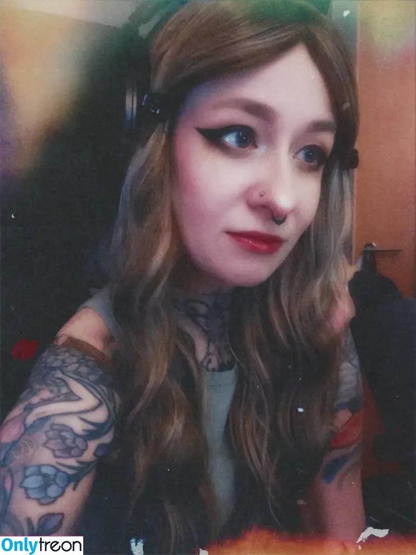 Boba_witch nude photo #0095 (boba.wtch / bobateabitxh / bobawitch / bobawtch)