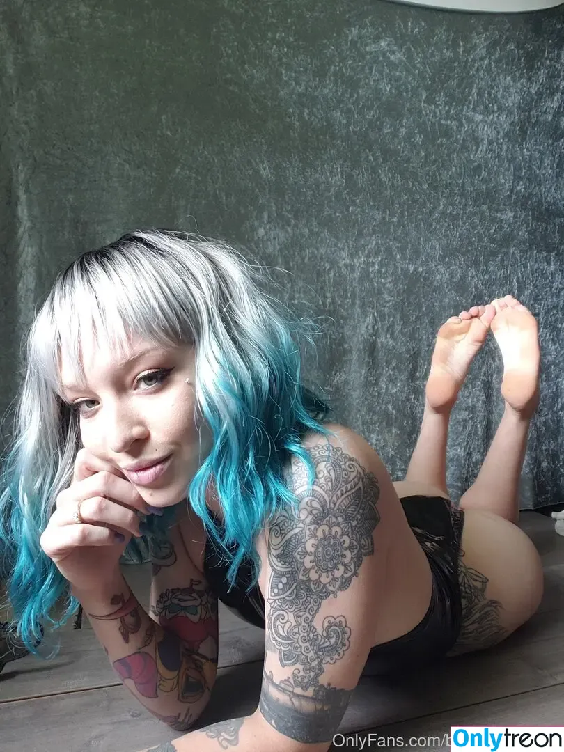 bodaciousbizzy голая photo #0179 (bodaciousbizzy)