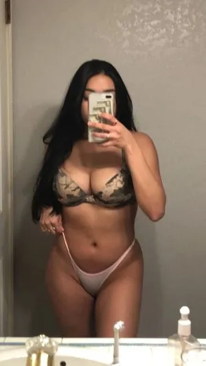 bodyby.harumiii / 222harumii / emily_hernandez / harumi фото голая #0081
