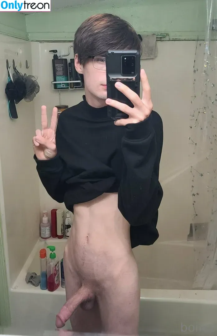 boiiaz nude photo #0009 (boiiaz)