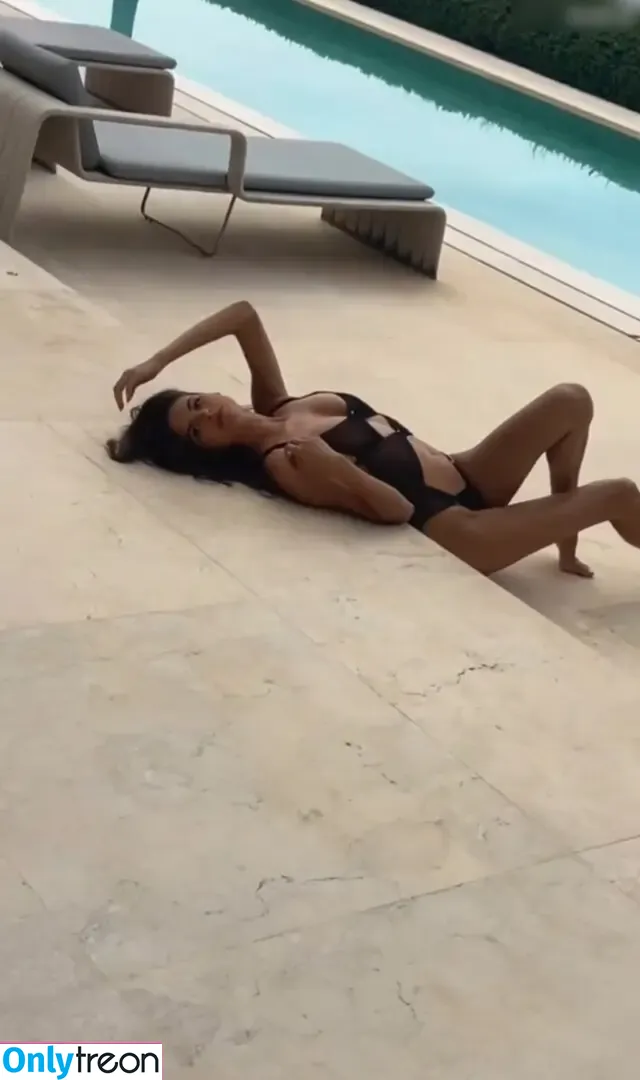 Bojana Krsmanovic голая photo #0062 (bojana)