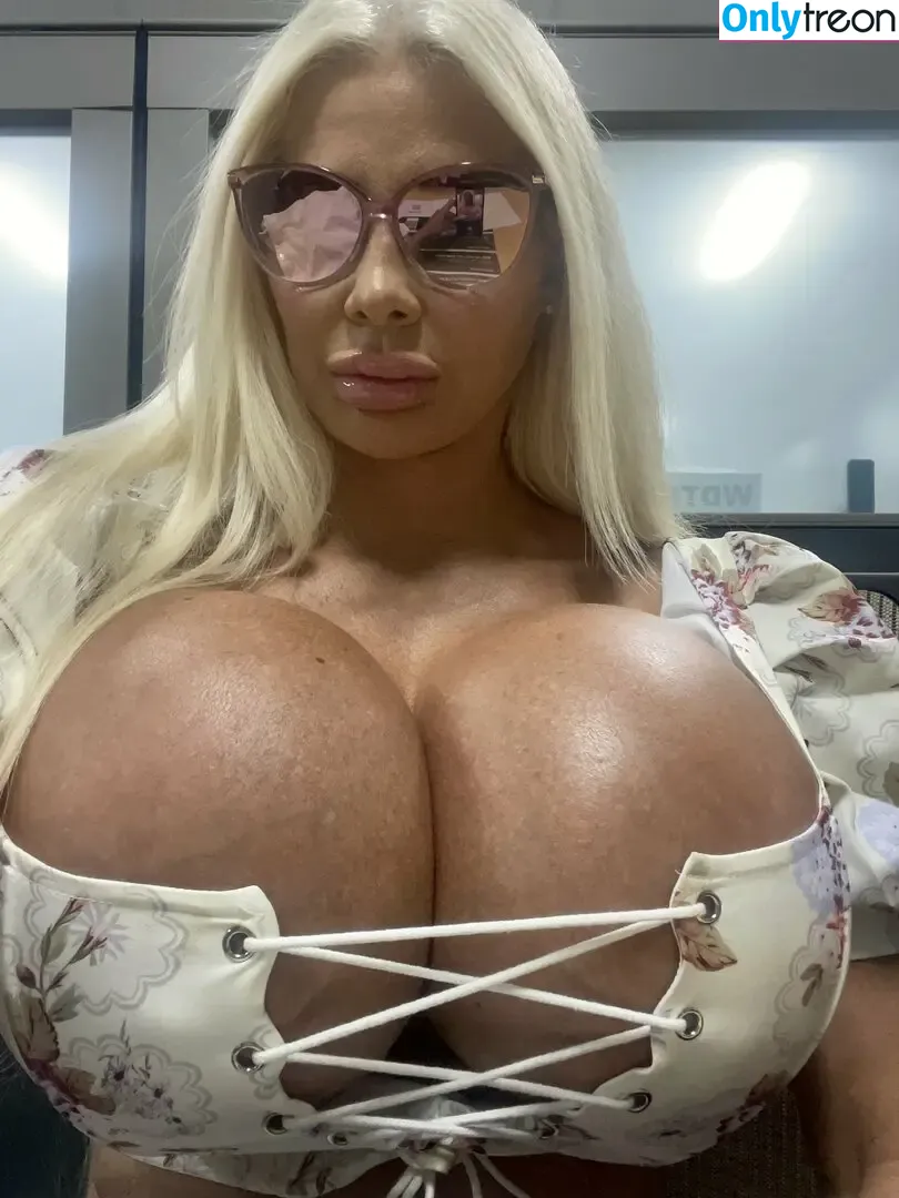 Bombshell Skyler Nicole nude photo #0625 (plasticbarbie2000 / plastictrophybimbo)
