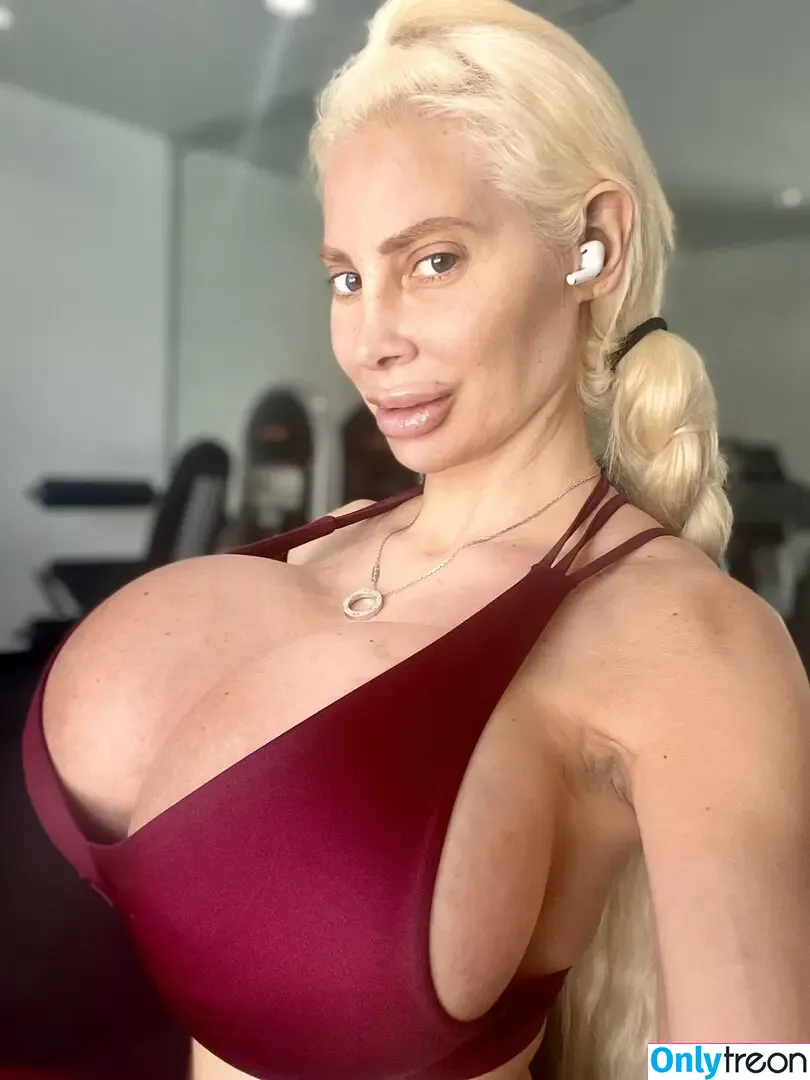 Bombshell Skyler Nicole nude photo #0698 (plasticbarbie2000 / plastictrophybimbo)