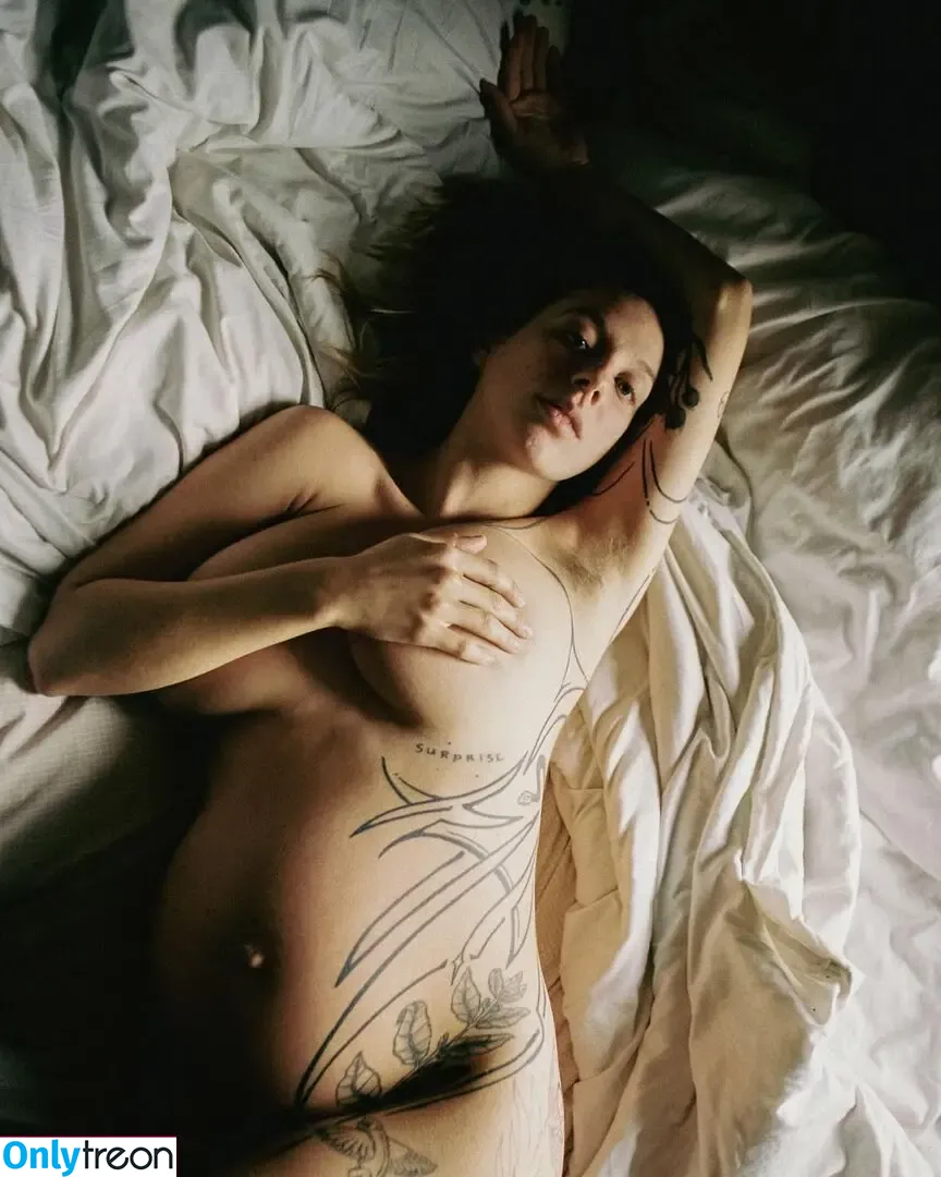 bonnie.stark nude photo #1287 (bonnie.stark)