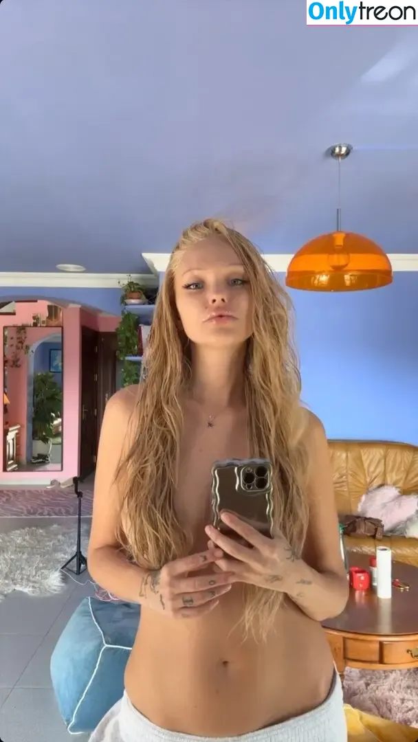 Bonnie Strange nude photo #0238 (bonnie_strange / bonniestrange)