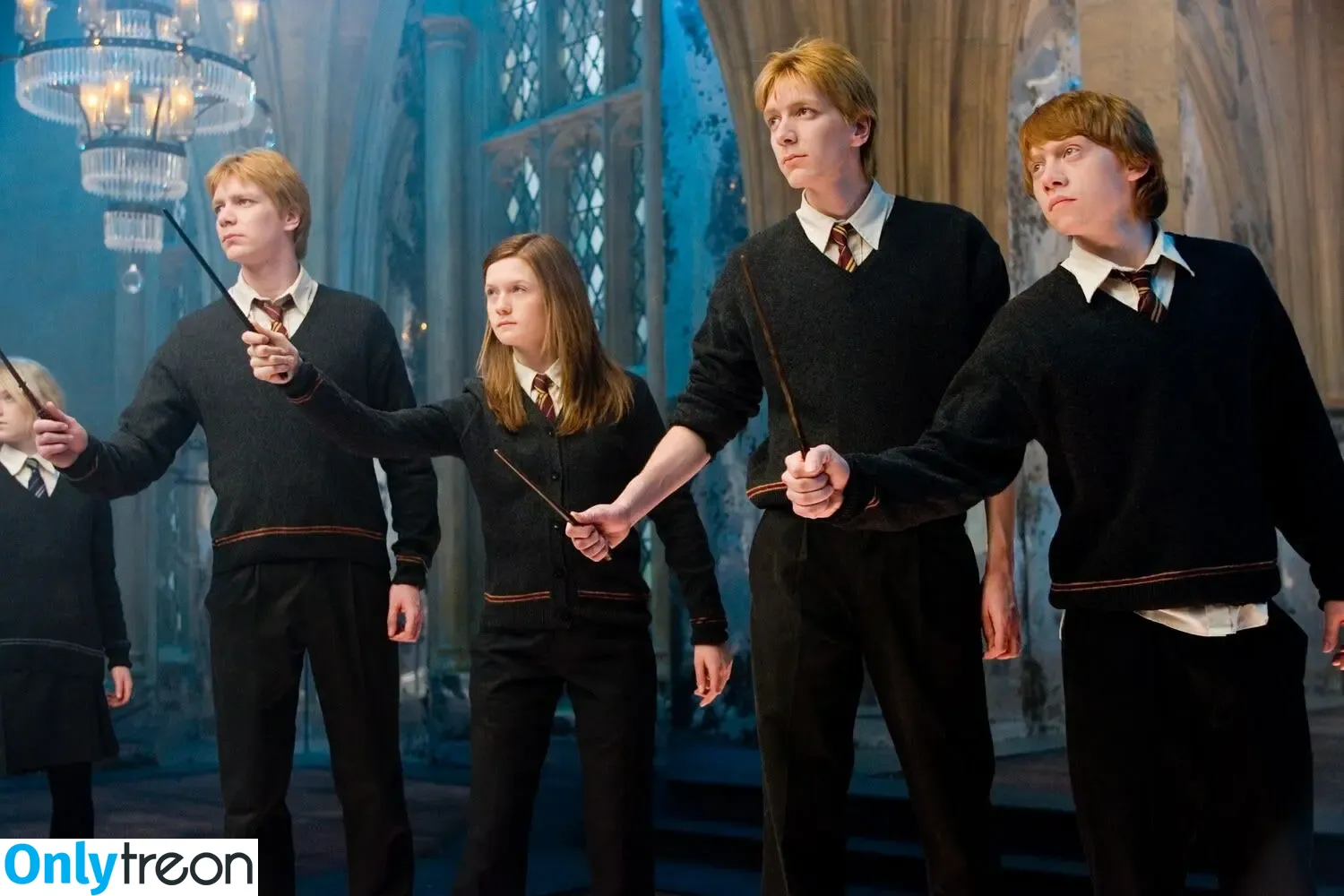 Bonnie Wright голая photo #0132 (thisisbwright)