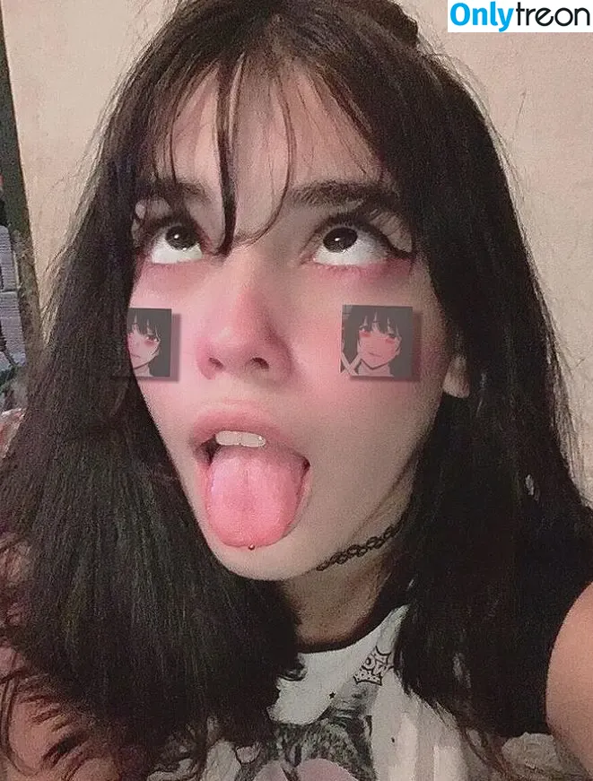 boo.nnyy nude photo #0003 (boo.nnyy)