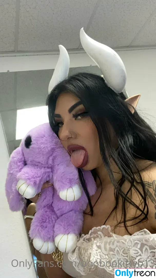 Boobookittyb13 nude photo #0025 (booboocumkitty / boobookittyyb13)