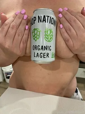 boobs-beer / beer.boobs nude photo #0011