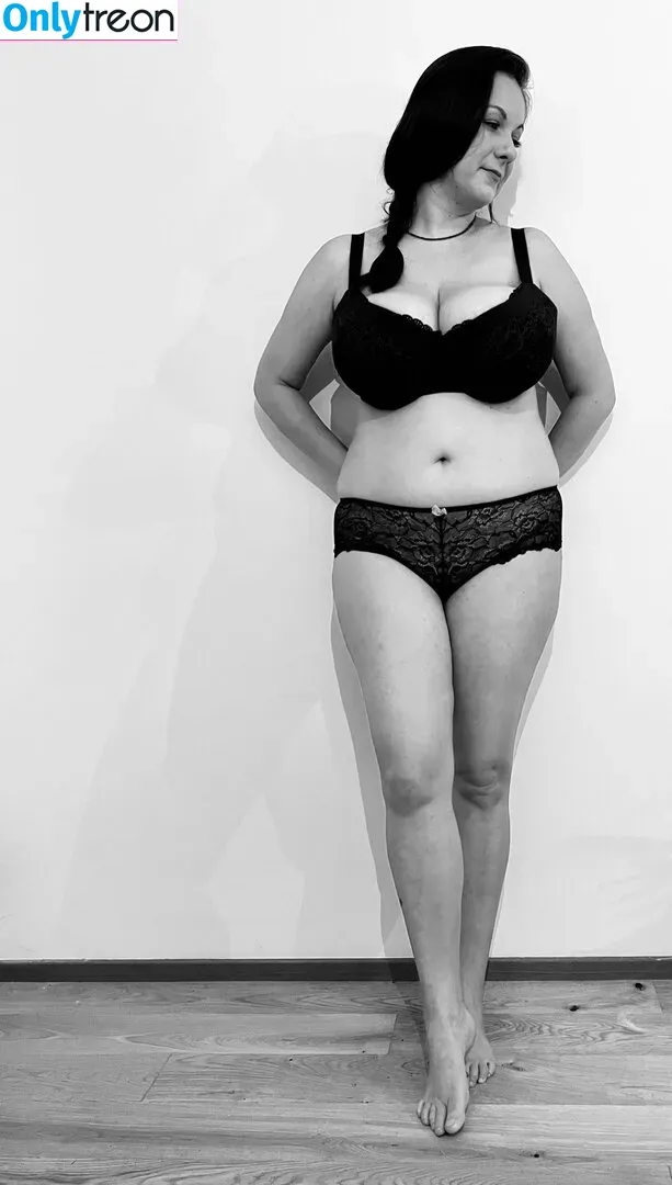 boobStruggle nude photo #0077 (boobStruggle)