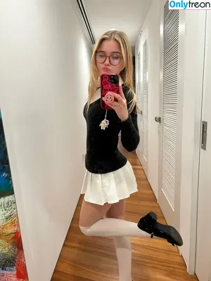 booleahhh / lilblondieboo nude photo #0029