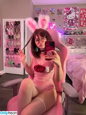 booleahhh / lilblondieboo nude photo #0031
