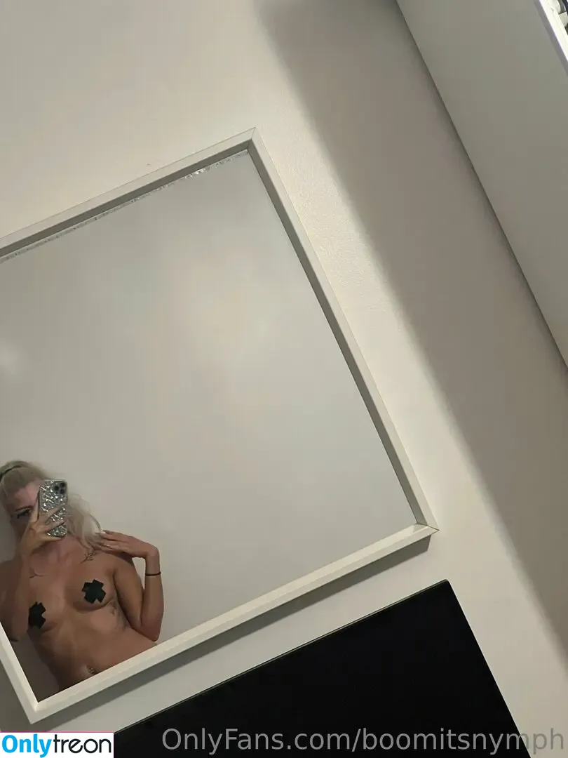 boomitsnymph голая photo #0016 (boomitsmaia / buttercupbrunette_)