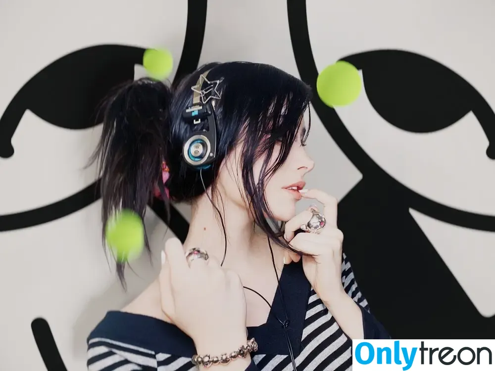 Booplesnoot голая photo #0987 (Alice / Mizuki / boople__snoot)