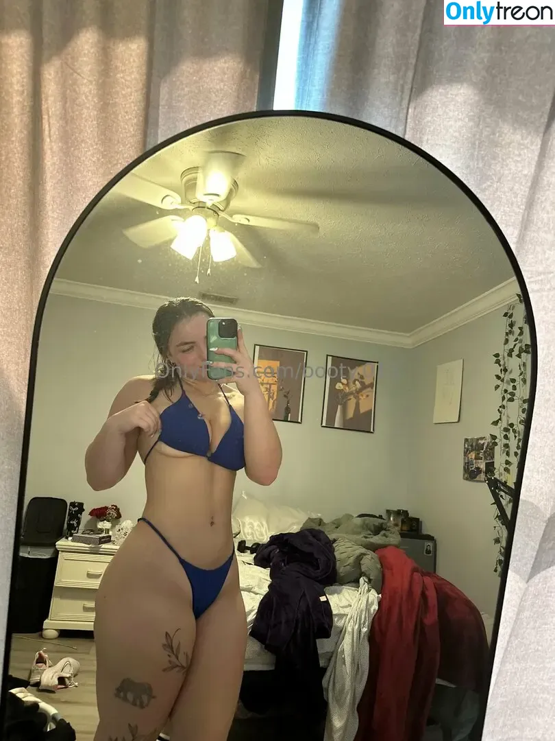 Booty.013 nude photo #0101 (Gabby.liz013 / bootybyshelx / gcummings013)