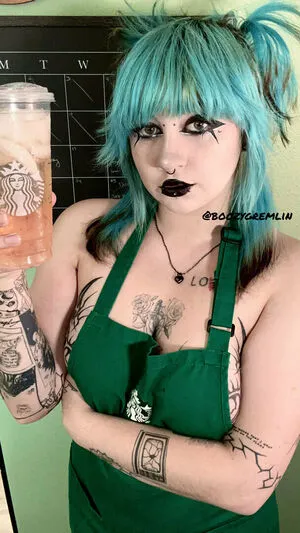 boozygremlin / boozy.gremlin nude photo #0098