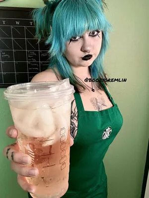 boozygremlin / boozy.gremlin nude photo #0112