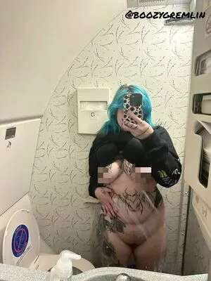 boozygremlin / boozy.gremlin nude photo #0153