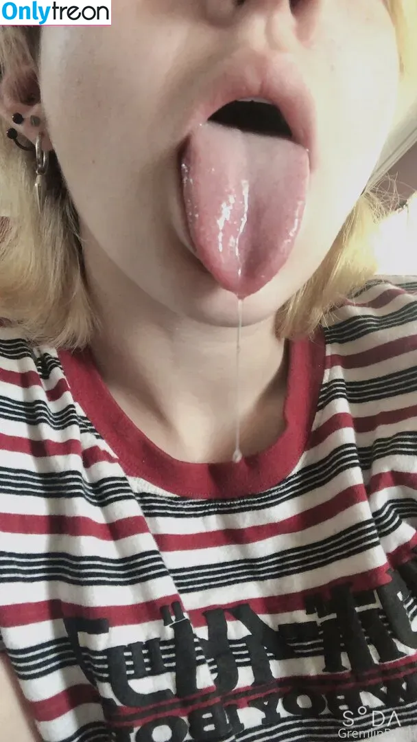 boozygremlin голая photo #0054 (boozy.gremlin)