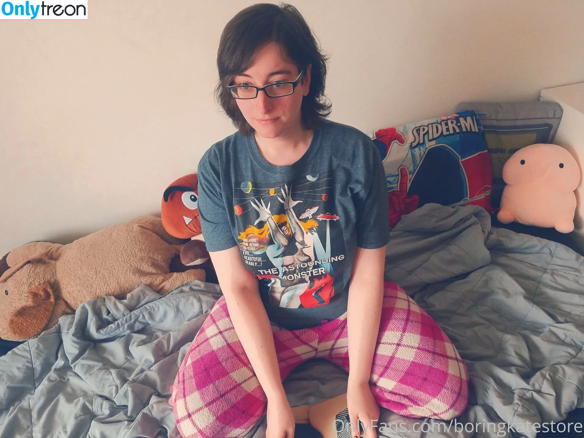 boringkatestore nude photo #0001 (theboringkate)