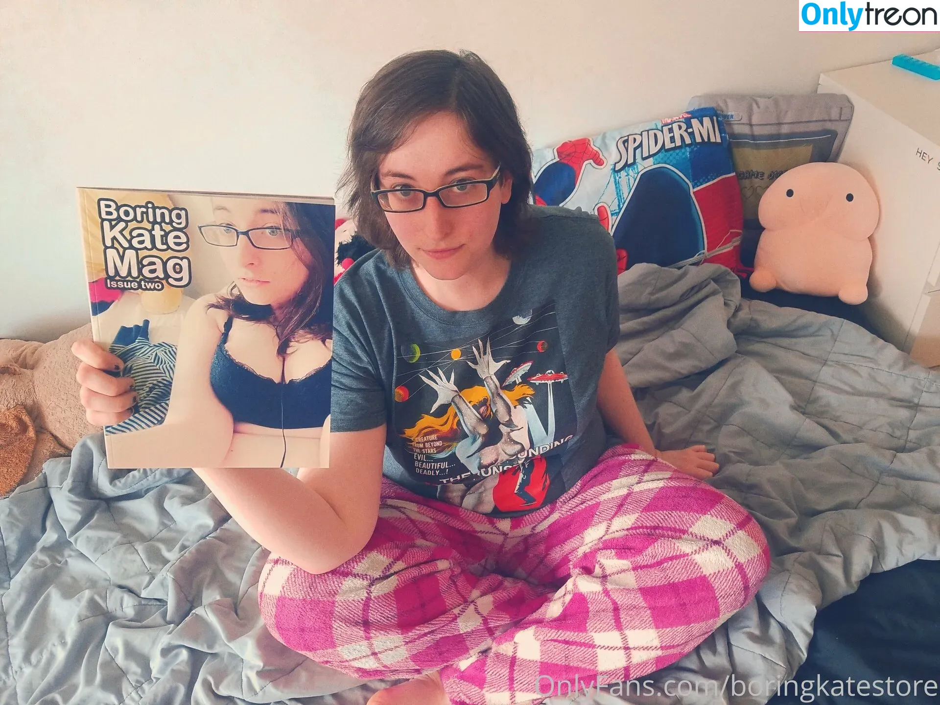 boringkatestore nude photo #0005 (theboringkate)