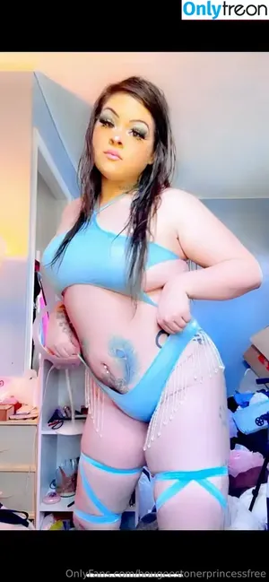 bougeestonerprincessfree / bougie.boss.cleaning nude photo #0021