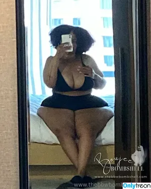boujeebombshell / BIG BOUJEE / the.boujeebombshell / thebbwbombshell фото голая #0041