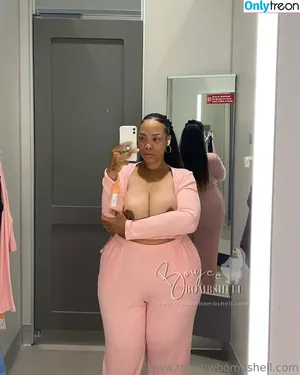 boujeebombshell / BIG BOUJEE / the.boujeebombshell / thebbwbombshell фото голая #0051